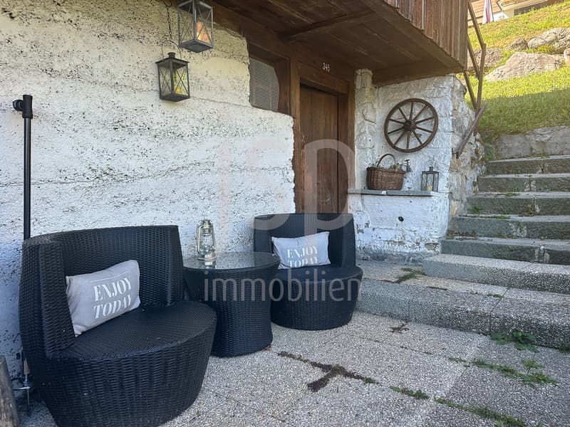 Maison avec deux appartements au bord du lac (10)