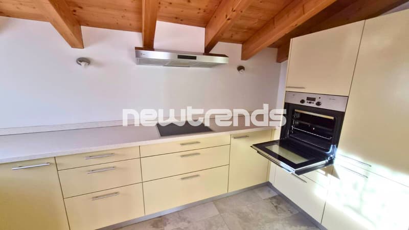 Mendrisio – 106 m² auf zwei Ebenen: modernes 2.5-Zimmer-Wohnung in strategischer Lage (2)