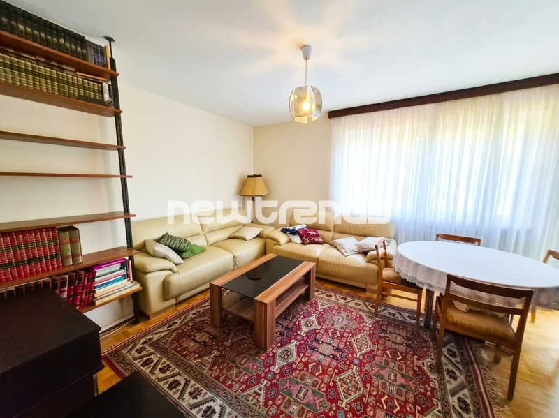 Rent 3.5 rooms with terrace and open view of the green area (5)