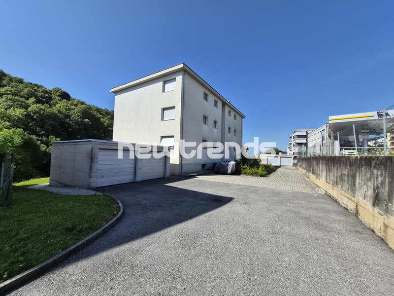 Rent 3.5 rooms with terrace and open view of the green area (4)