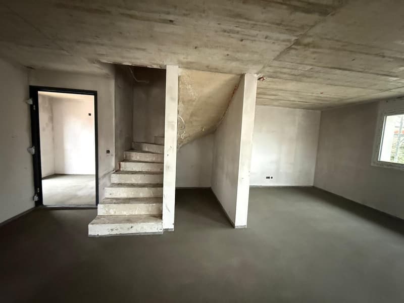 ONLY 2 VILLAS LEFT! (6)