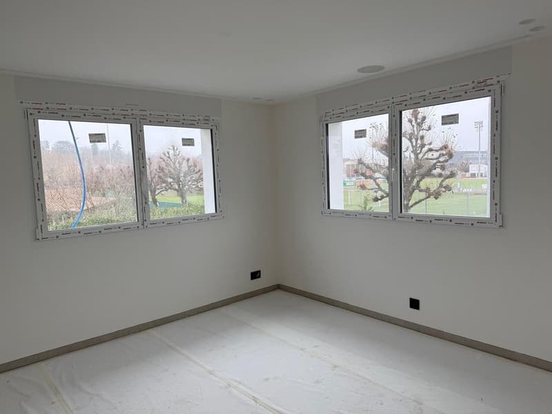 40 MINUTES FROM LAUSANNE! ONLY 2 VILLAS LEFT! (11)