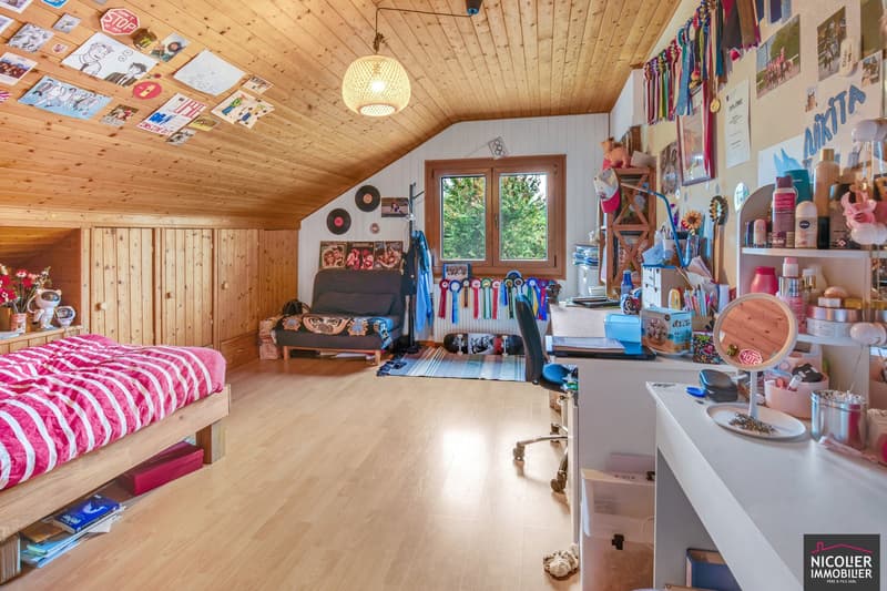 Maison familiale de 4.5 pièces + un appartement de 2.5 pièces (8)