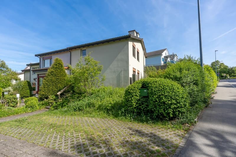 Charmantes Einfamilienhaus mit Garten nahe Kantonsspital (15)