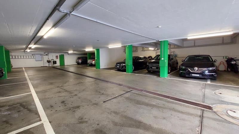 Einstellhalle