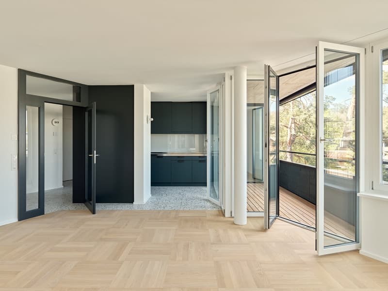 Moderne 2.5-Zimmer-Neubauwohnung mit Balkon in Zürich-Witikon (2)