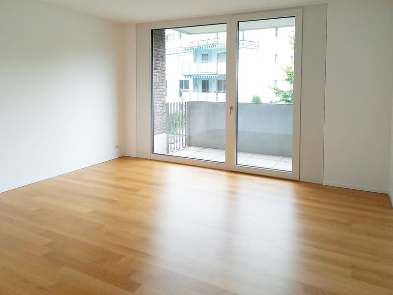 komfortable 3.5-Zimmerwohnung, gut mit ÖV erschlossen (5)