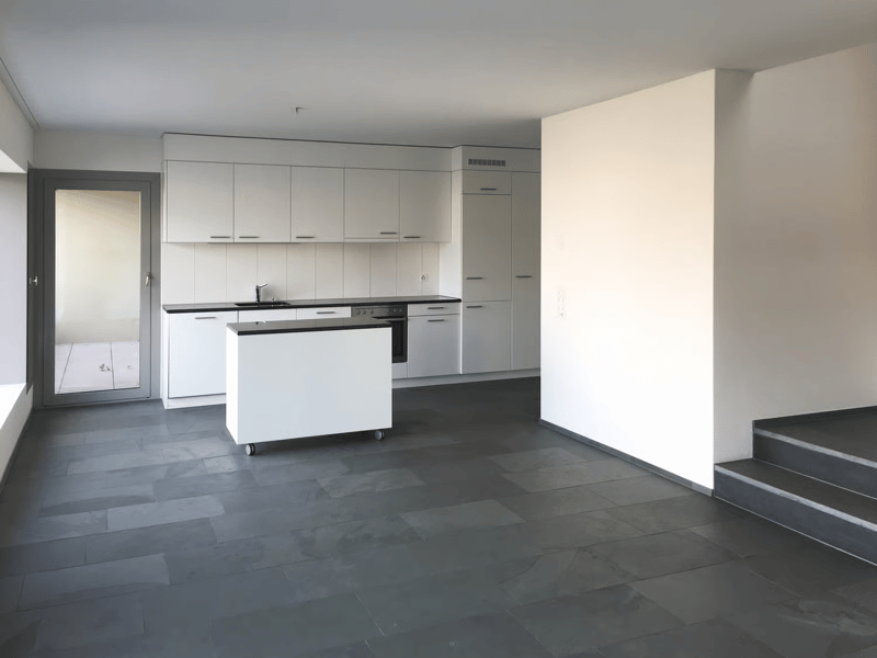 Moderne 4-Zimmer-Duplexwohnung stadtnah im Grünen (2)