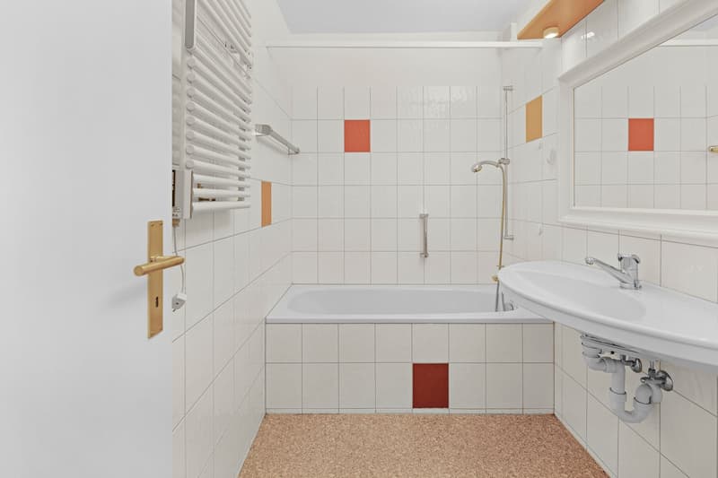 Geräumige 5.5-Zimmer-Gartenwohnung (8)