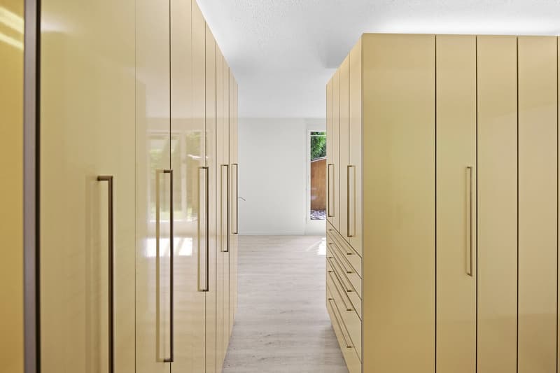 Geräumige 5.5-Zimmer-Gartenwohnung (9)