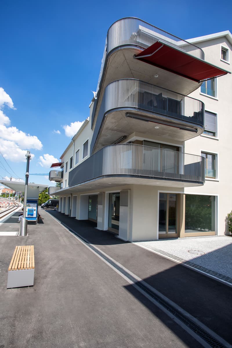 Aussenansicht Ecke Balkone Forschstation