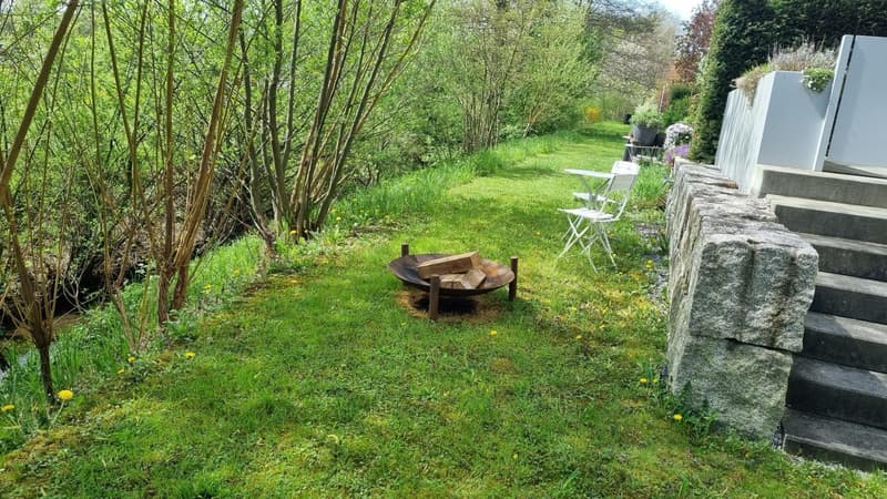 Maisonette elegante sul ruscello con giardino, pace e qualità della vita (13)