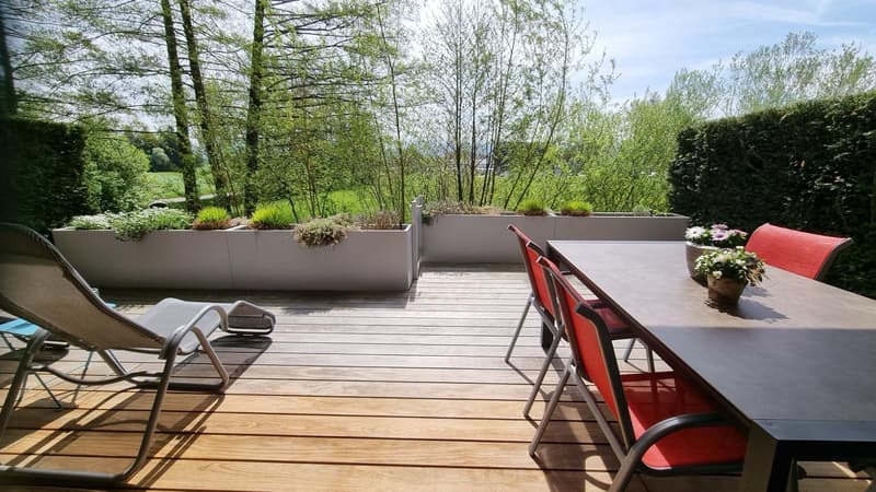Maisonette elegante sul ruscello con giardino, pace e qualità della vita (12)