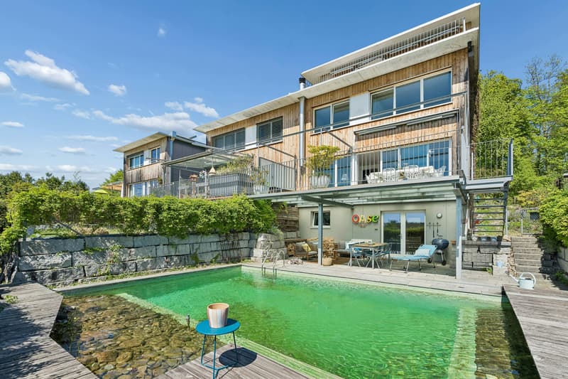 6.5-room dream home at elevated location with far-reaching views and swimming pond (1)