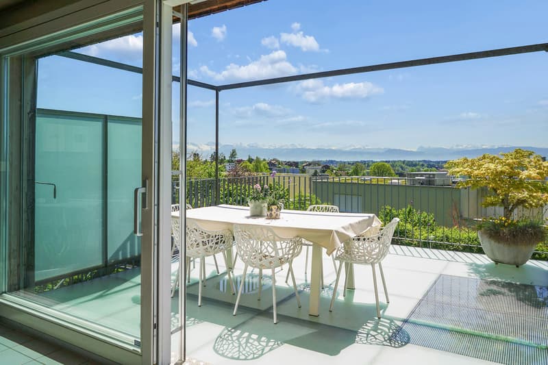 6.5-room dream home at elevated location with far-reaching views and swimming pond (3)
