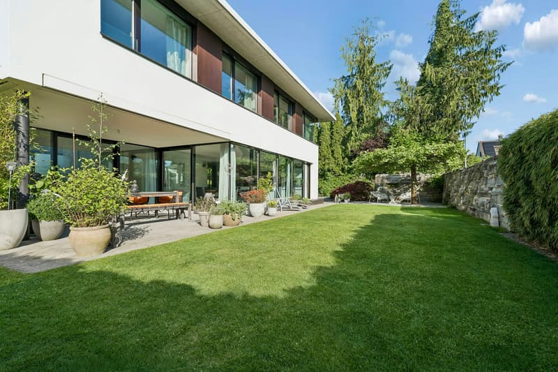 Exclusive 6½-room single-family house in a quiet location with a large garden (8)