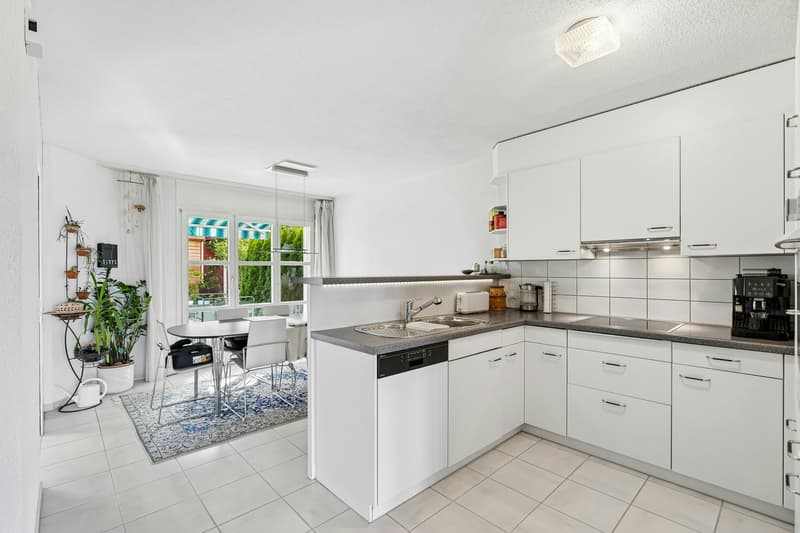 6.5-row single-family house in a family-friendly location, with a far-reaching view (2)