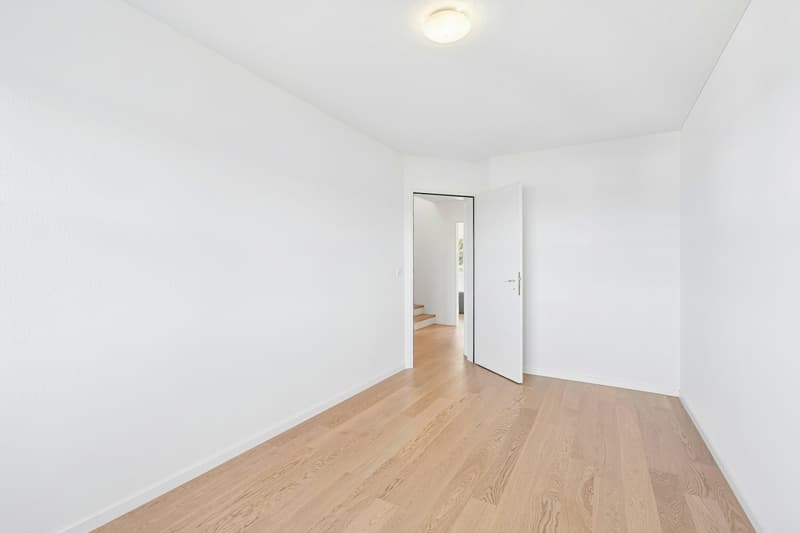 6.5-row single-family house in a family-friendly location, with a far-reaching view (7)