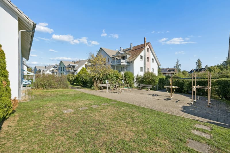 Wohnen mit Weitblick - grosszügige 5.5-Zimmer-Maisonettewohnung mit Charme (3)