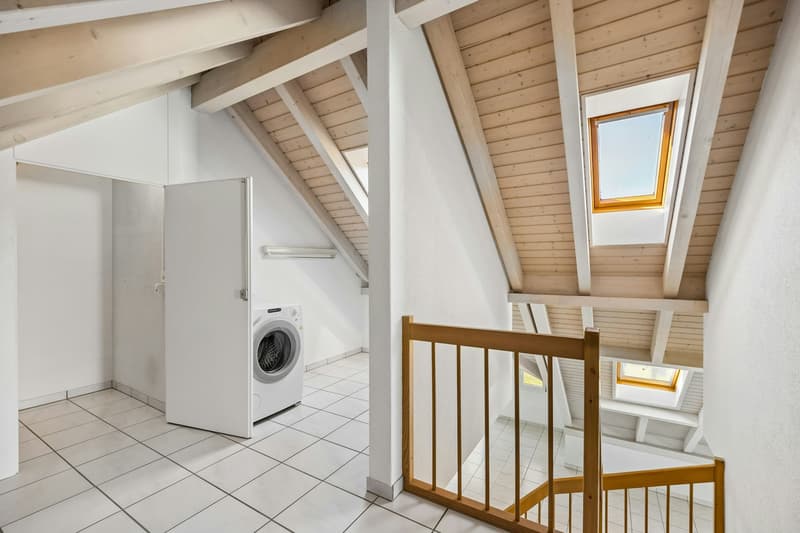 Wohnen mit Weitblick - charmante 5.5-Zimmer-Maisonettewohnung mit viel Platz (9)