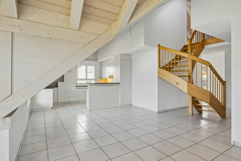 Wohnen mit Weitblick - charmante 5.5-Zimmer-Maisonettewohnung mit viel Platz (1)