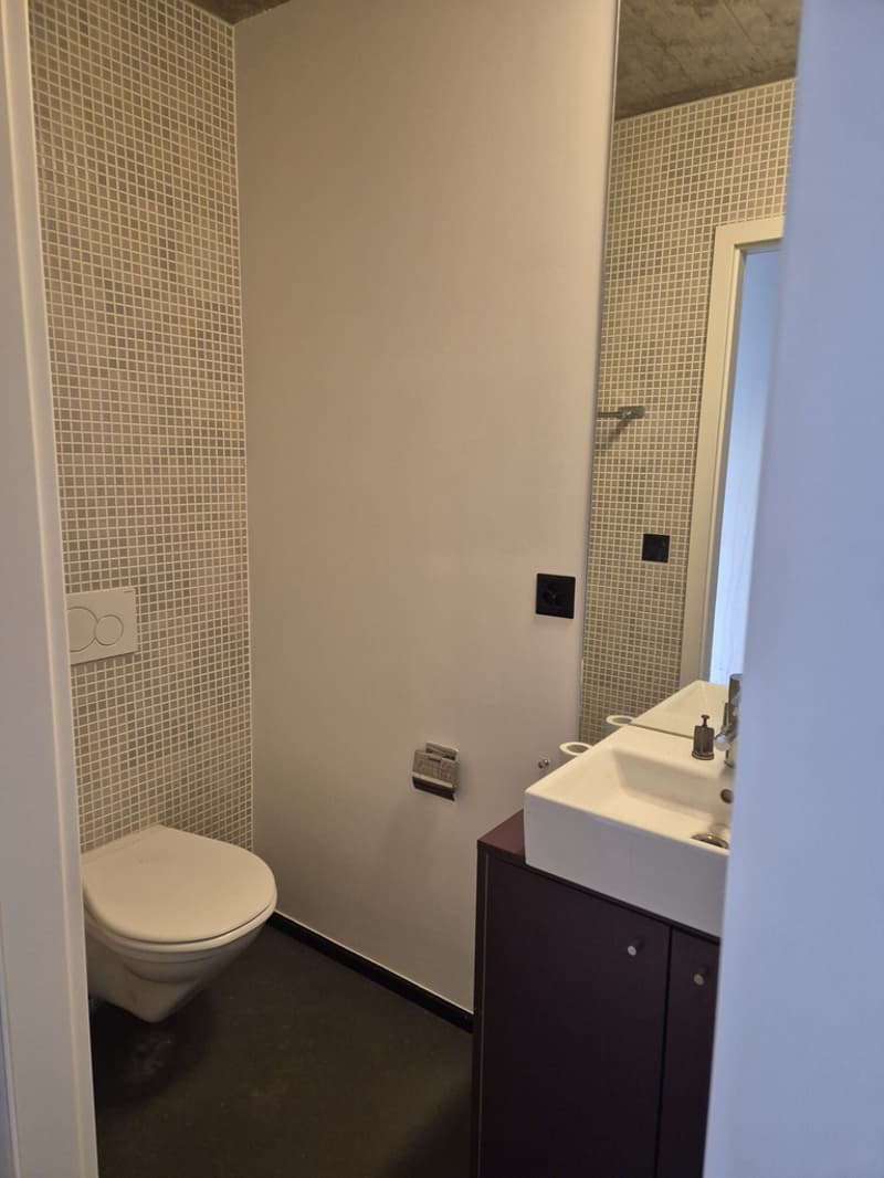 WC.jpg