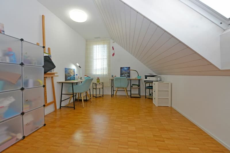 5.5-room attic maisonette apartment in a green area (12)