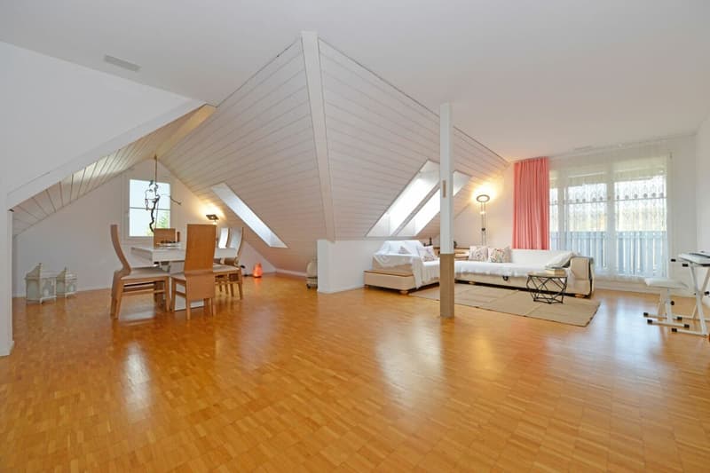 5.5-room attic maisonette apartment in a green area (8)