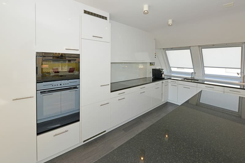 Exklusive 5.5-Zimmer-Attikawohnung am Hönggerberg mit Panoramablick (10)