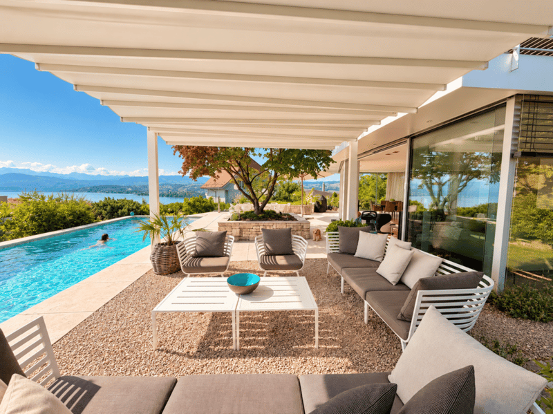 Befristete Vermietung: Exklusives 7.5-Zimmer-Architektenhaus mit Seesicht, Pool und Dachterrasse (6)