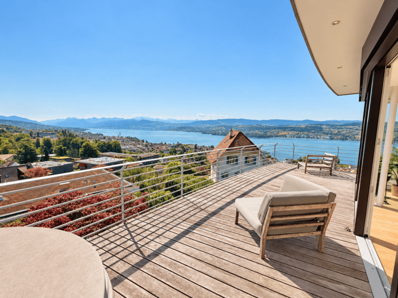 Befristete Vermietung: Exklusives 7.5-Zimmer-Architektenhaus mit Seesicht, Pool und Dachterrasse (11)
