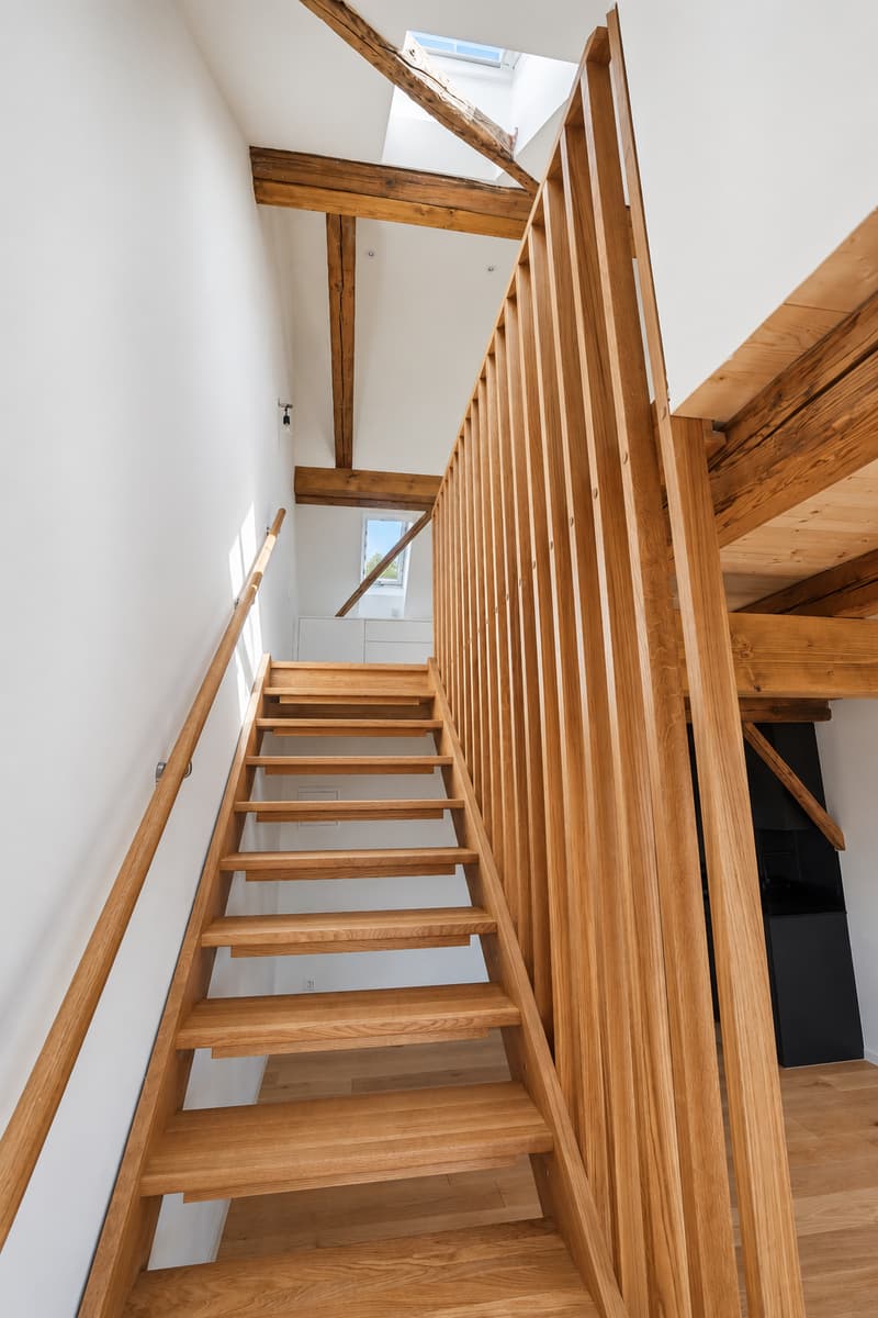 Stilvolle 2.5-Zimmer-Maisonette-Wohnung mit Gartensitzplatz (12)