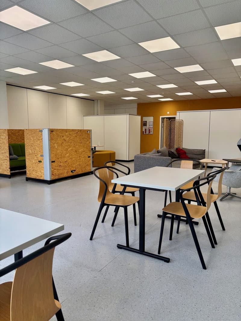 Espace de bureau moderne au prix forfaitaire (5)