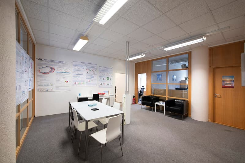290m2 di uffici al 2° piano del CTN 16 a Plan-les-Ouates (3)