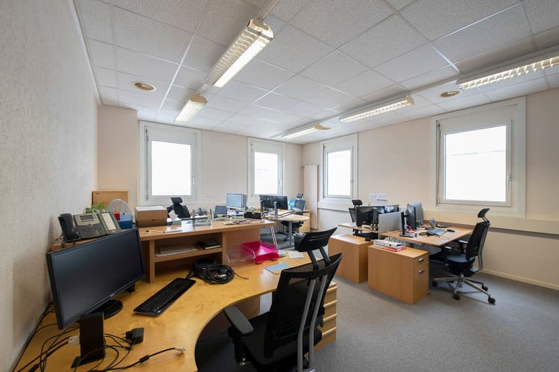 Prächtige Räumlichkeiten von ca. 290m2 im 2. Stock des CTN 16 (3)