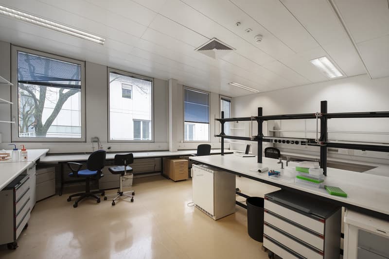 Magnificent laboratory space of 980m2 on the 2nd floor of CTN 14 (2)