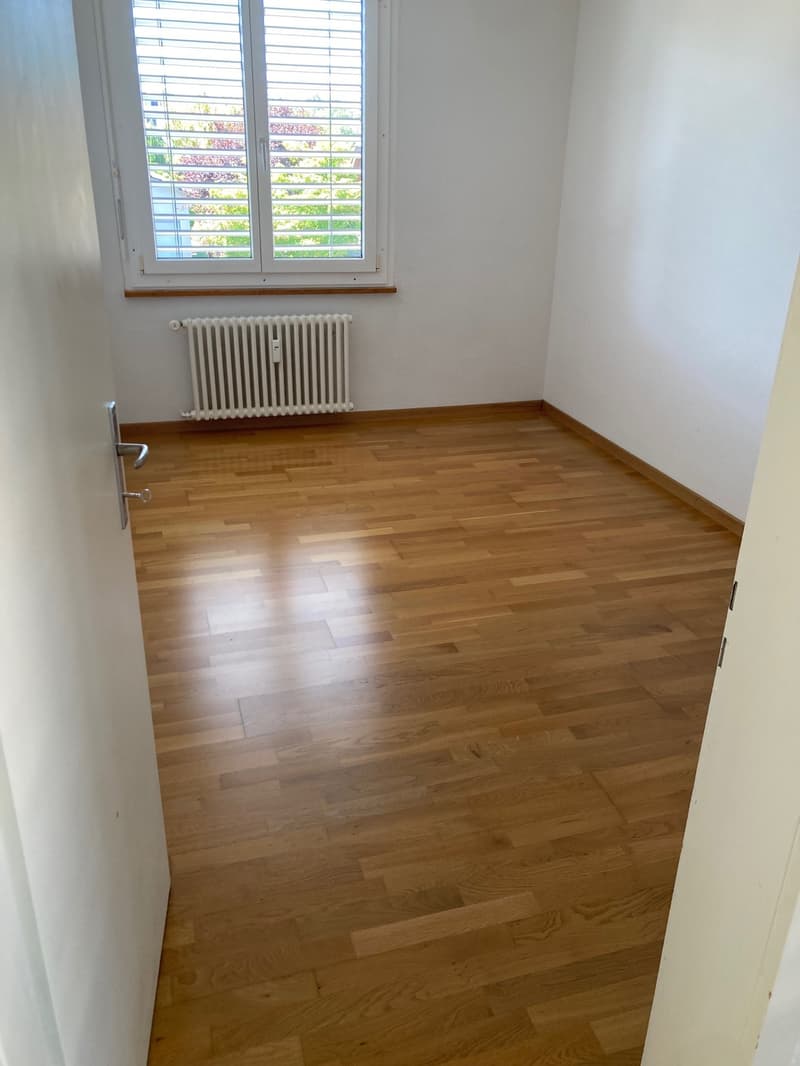 Appartement lumineux 4.5 pièces avec balcon à Langenthal – disponible immédiatement ! (4)