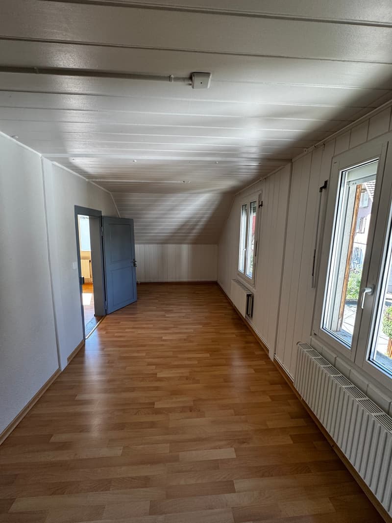 Haus in ruhiger Umgebung in der Quartierkernzone in Biberist - renoviert im 2021 (9)