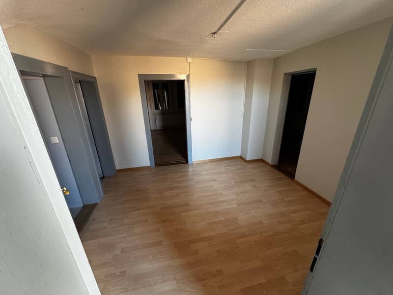 Haus in ruhiger Umgebung in der Quartierkernzone in Biberist - renoviert im 2021 (11)