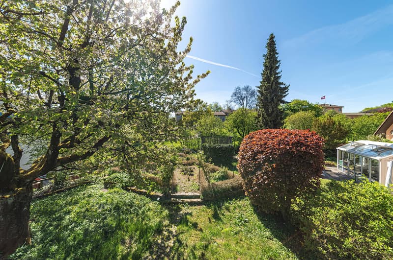 Living with a lot of privacy – Detached 7-room single-family house with large garden (21)