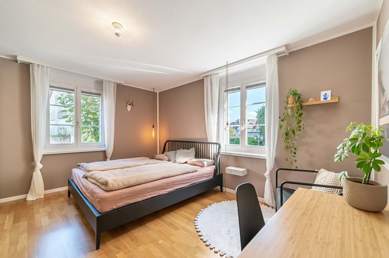 A Home to Fall in Love with – Stylish 4.5-Room Garden Apartment in Dürnten (9)