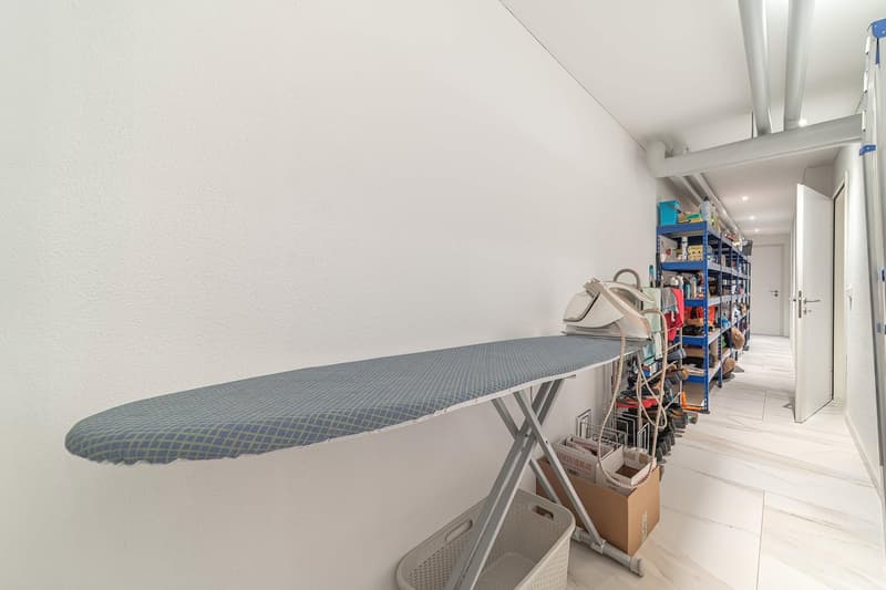A Gem – modern 4.5-room garden apartment with plenty of privacy (17)