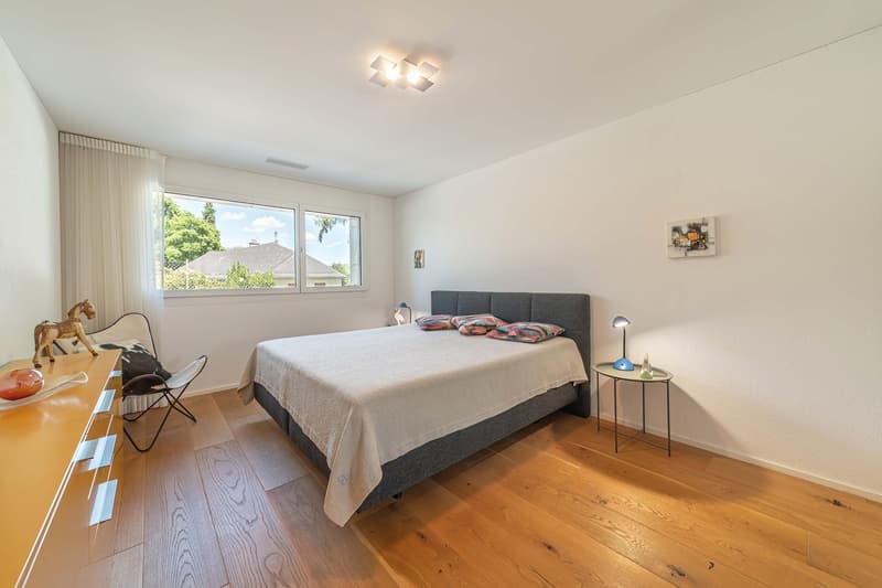 A Gem – modern 4.5-room garden apartment with plenty of privacy (9)