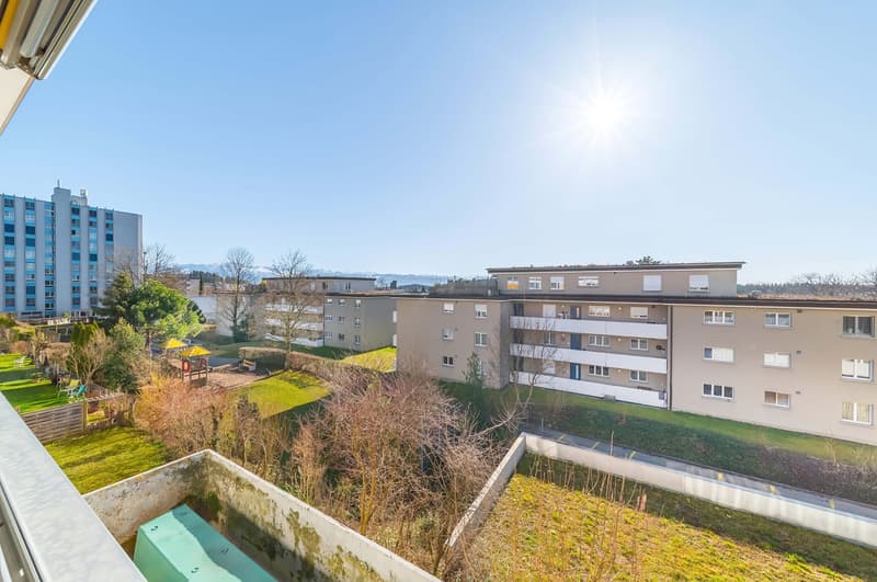 Ruhig und zentral – 5-Zimmer-Attikawohnung in Hinwil ZH (10)