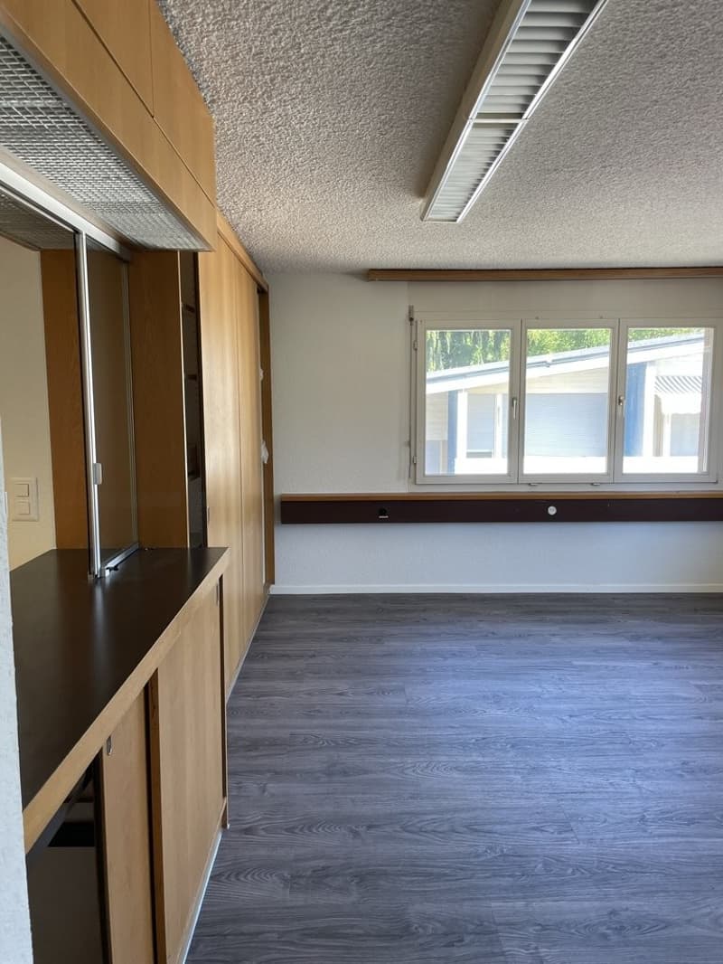 Büro 1