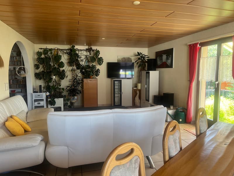 Teilansicht Wohnzimmer EG