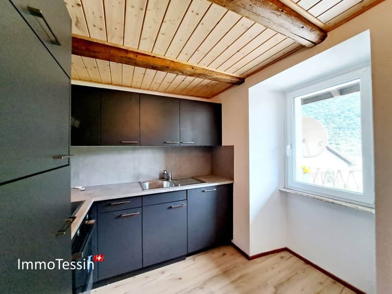 Kleines Schmuckstück Charme und Moderne in einem 3-Einheiten-Gebäude mit exzellenter Rendite von 5,1% 9