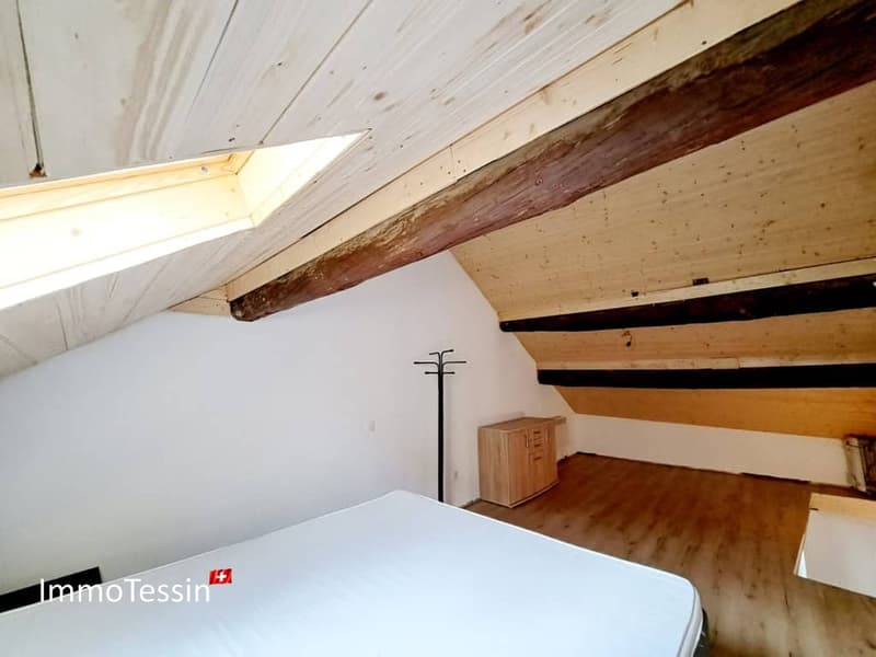 Kleines Schmuckstück Charme und Moderne in einem 3-Einheiten-Gebäude mit exzellenter Rendite von 5,1% 4
