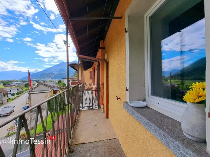 Kleines Schmuckstück Charme und Moderne in einem 3-Einheiten-Gebäude mit exzellenter Rendite von 5,1% 17