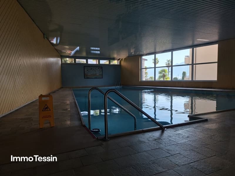 Tolle Ferienwohnung in zentraler Top-Lage mit atemberaubender Seesicht, Indoor-Pool und Parkplatz 12